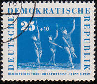 DDR Briefmarke mit Geflligkeitsstempel