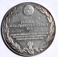 Medaille zur Fuball Weltmeisterschaft 1974 in Deutschland