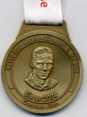 Marathonmedaille Dsseldorf Marathon 2005