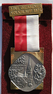 Laufmedaille  Giessener Internationaler Volkslauf 1974