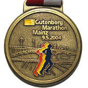 Laufmedaille vom Mainz Marathon 2004