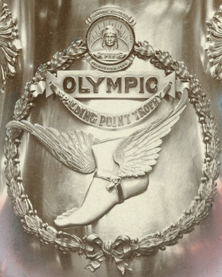 Spaulding Point Trophy von den Olympischen Spielen 1904